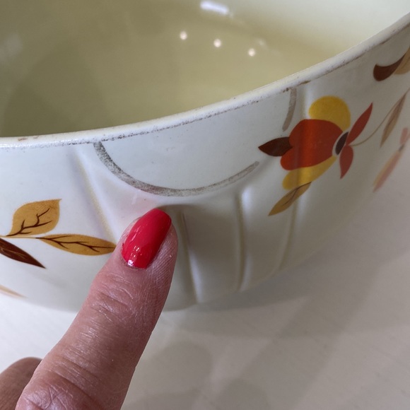 Vintage Hall’s Superior Quality Autumn Leaf Mixing Bowl Set! - Picture 8 of 10